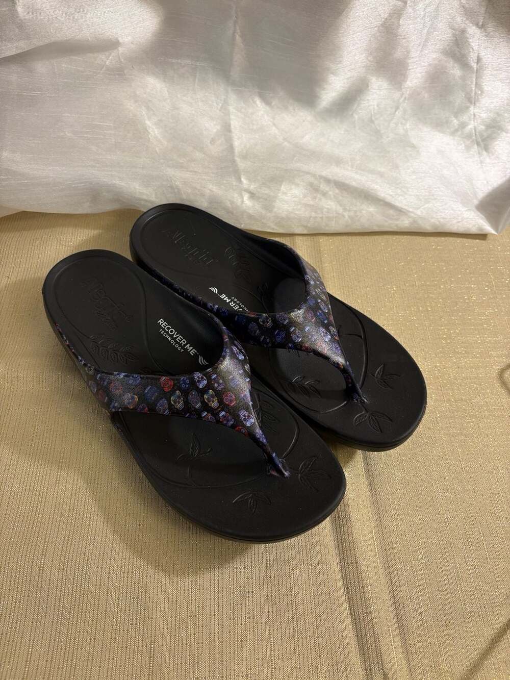 Alegria Ode Recovery Thong Sandal in Sugar Skulls Print